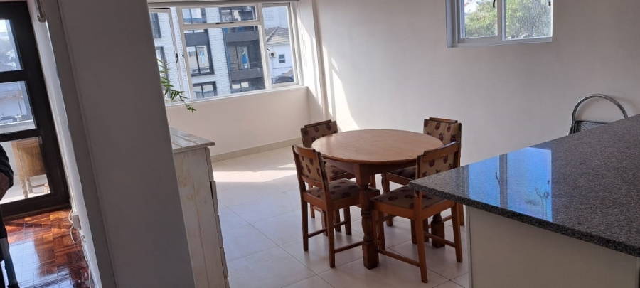 To Let 1 Bedroom Property for Rent in Sea Point Western Cape